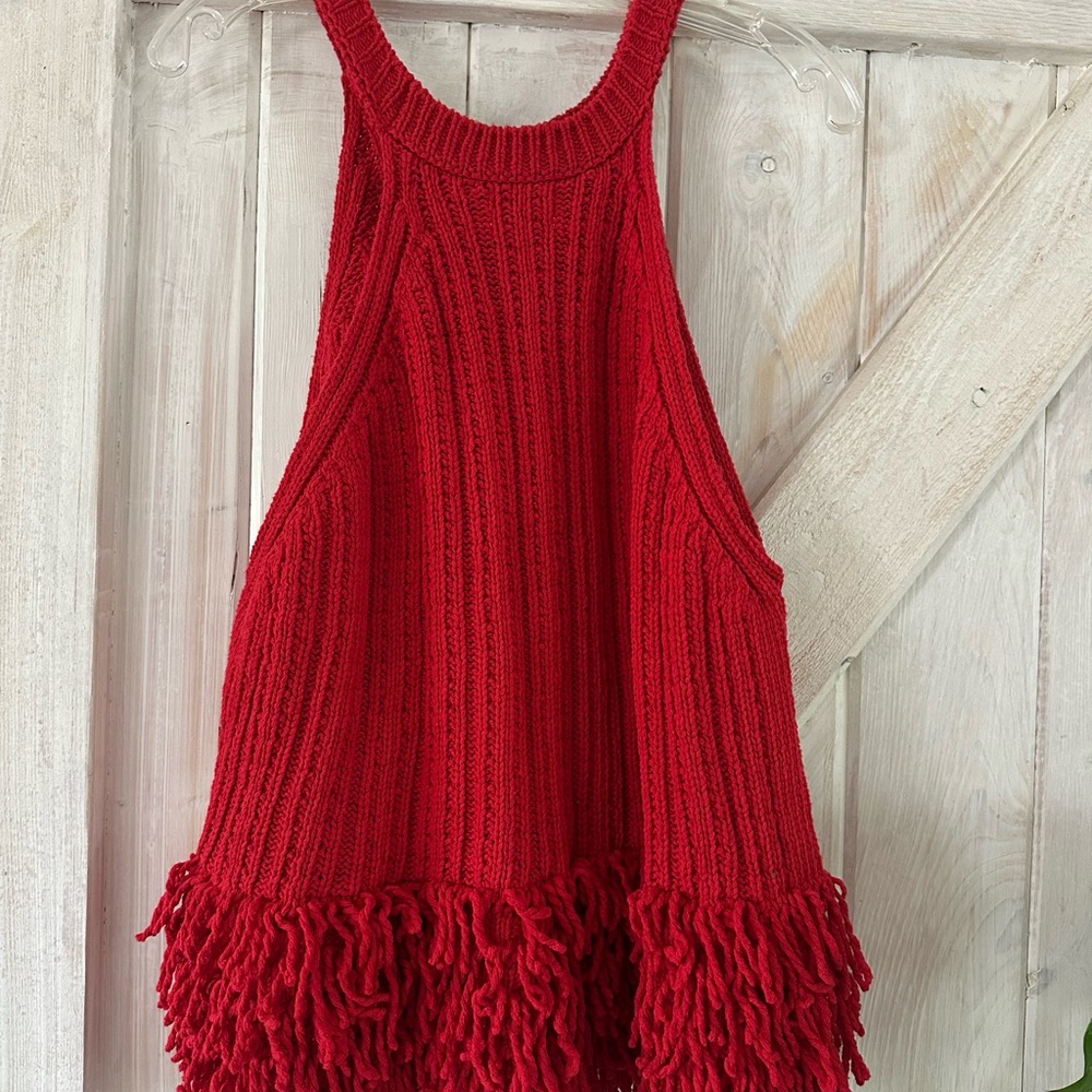 H&M Red Ribbed Sleeveless Knit Top with Fringe Hem